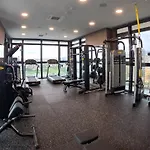 מלון Only Boutique & Residences לימסול