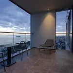 Only Boutique & Residences מלון לימסול