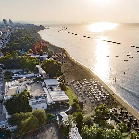 Only Boutique & Residences Hotel