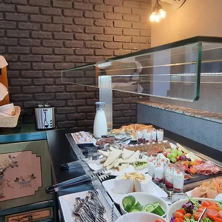 Only Boutique & Residences 4*