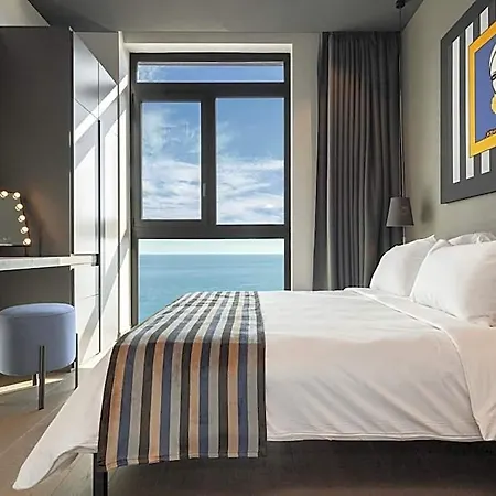 Only Boutique & Residences 4*