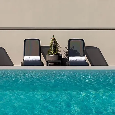 Only Boutique & Residences 4*