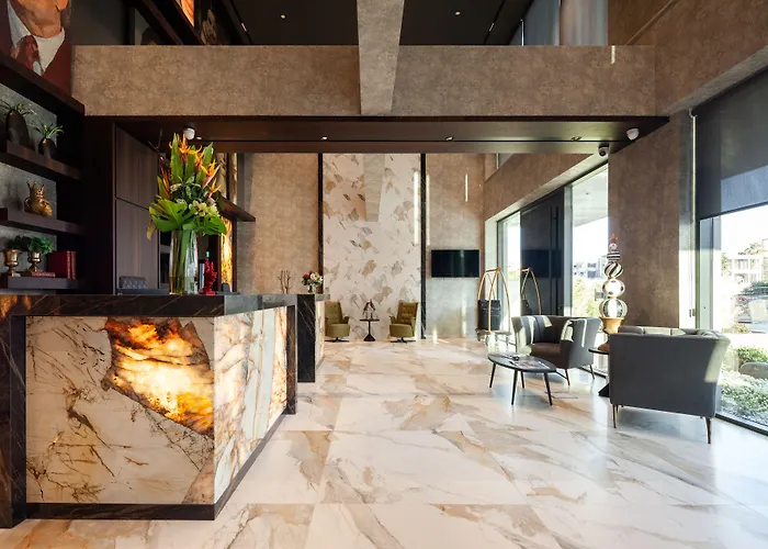 Only Boutique & Residences 4*