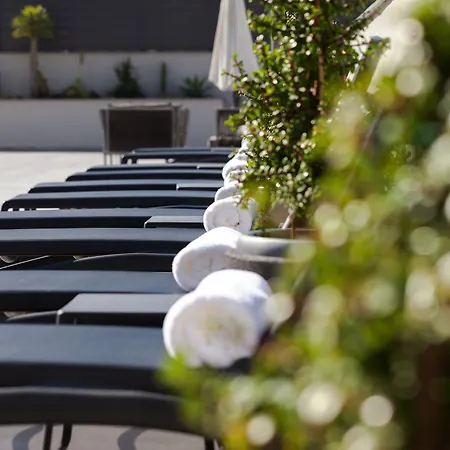 Only Boutique & Residences Ξενοδοχείο 4*
